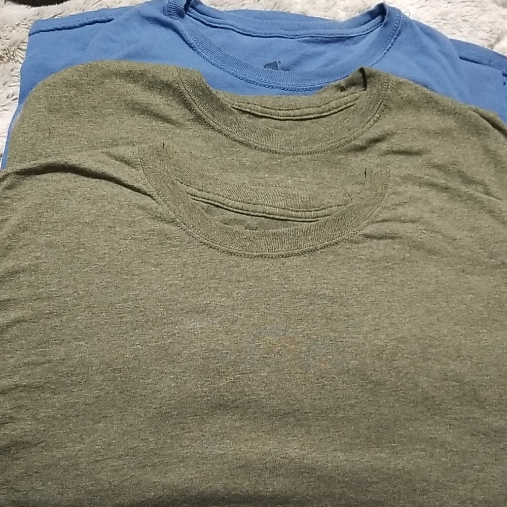 HANES, 3 Short Sleeve Tees. Sz M, EUC, Blue, 2 Green Khaki, CL# 2555